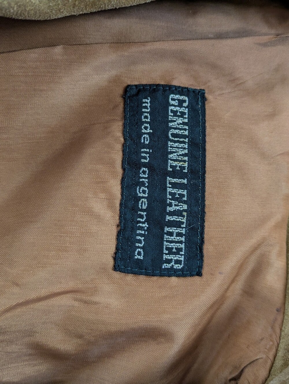 1970s Vintage Women's Suede Button-Front Jacket in Tan - Picture 4 of 8